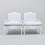 1184 2084 ARMCHAIRS